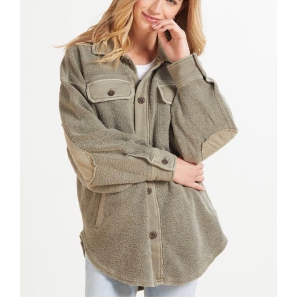 Free People Ruby Oversized Shirt Jacket in Olive Sz S - Picture 11 of 12